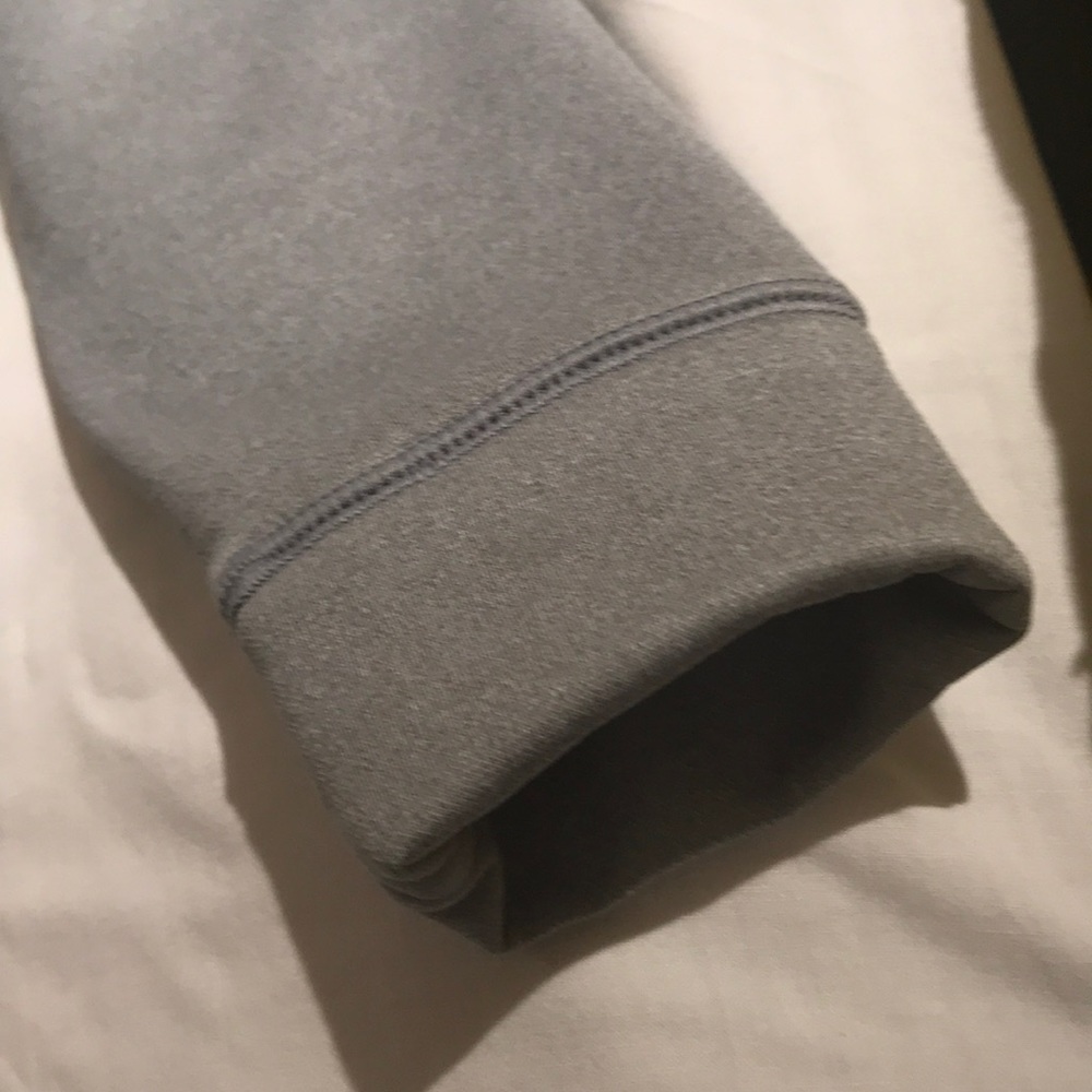 Youth Under Armour hoodie NWOT! - Picture 5 of 8